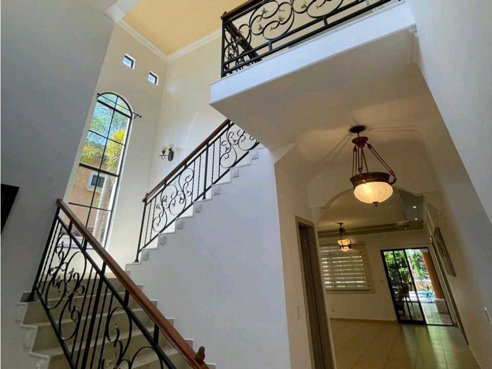 Alquiler de casa en el PH Clayton Village, Clayton — foto 3