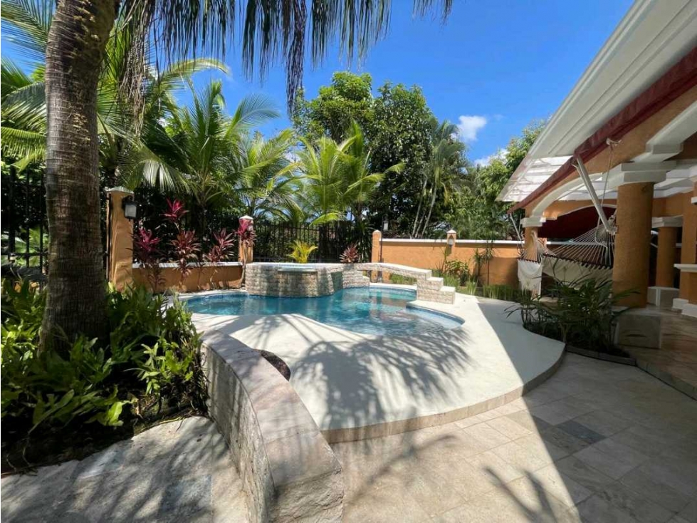 Alquiler de casa en el PH Clayton Village, Clayton — foto 5