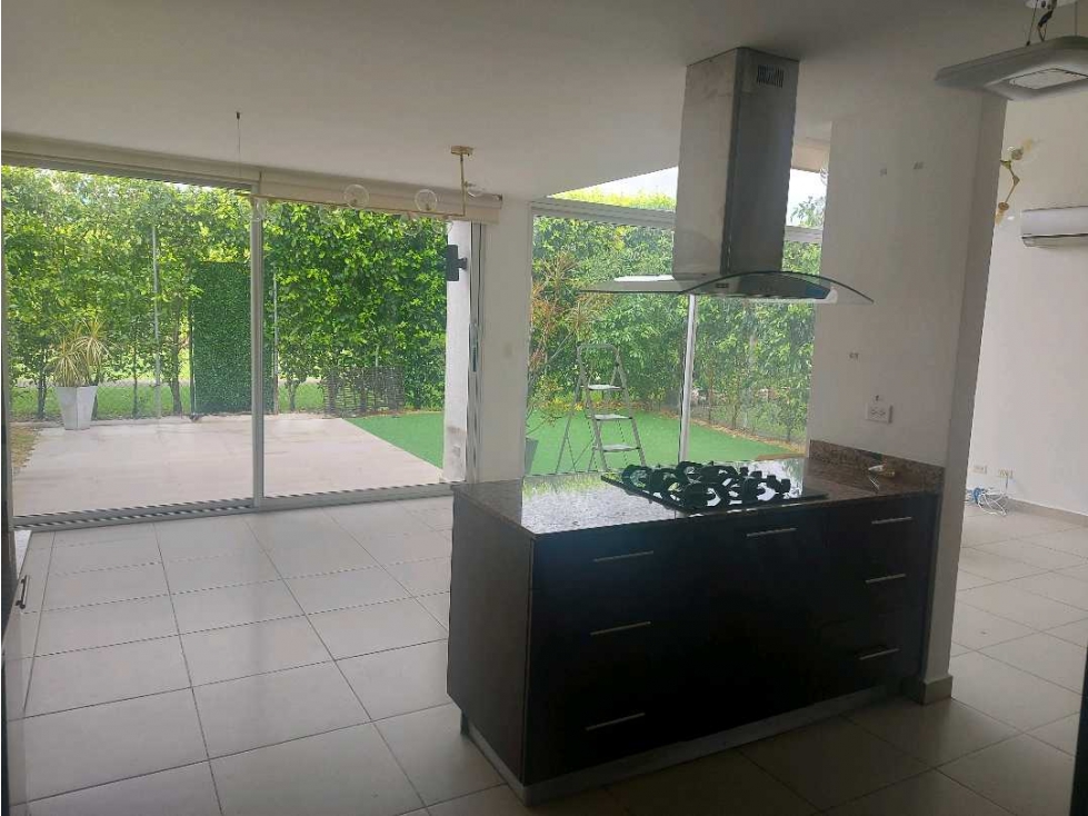 ALQUILER DE CASA EN EL PH COSTA SUR VILLAGE LINEA BLANCA NRR