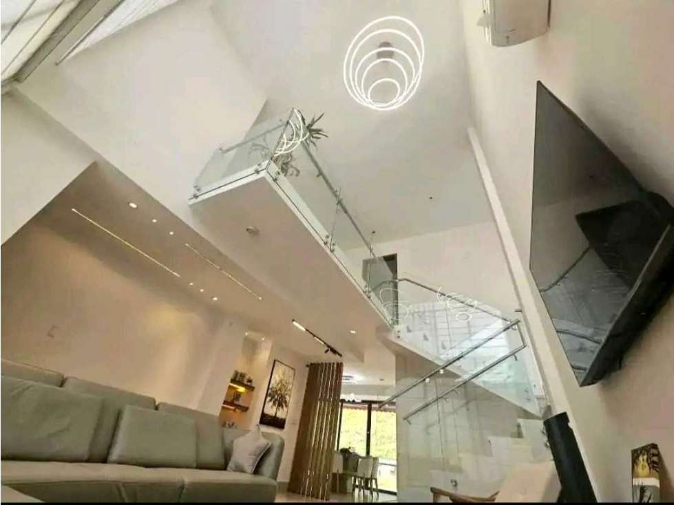 ALQUILER DE CASA EN GREEN CITY CERCA DE BRISAS DEL GOLF — foto 2