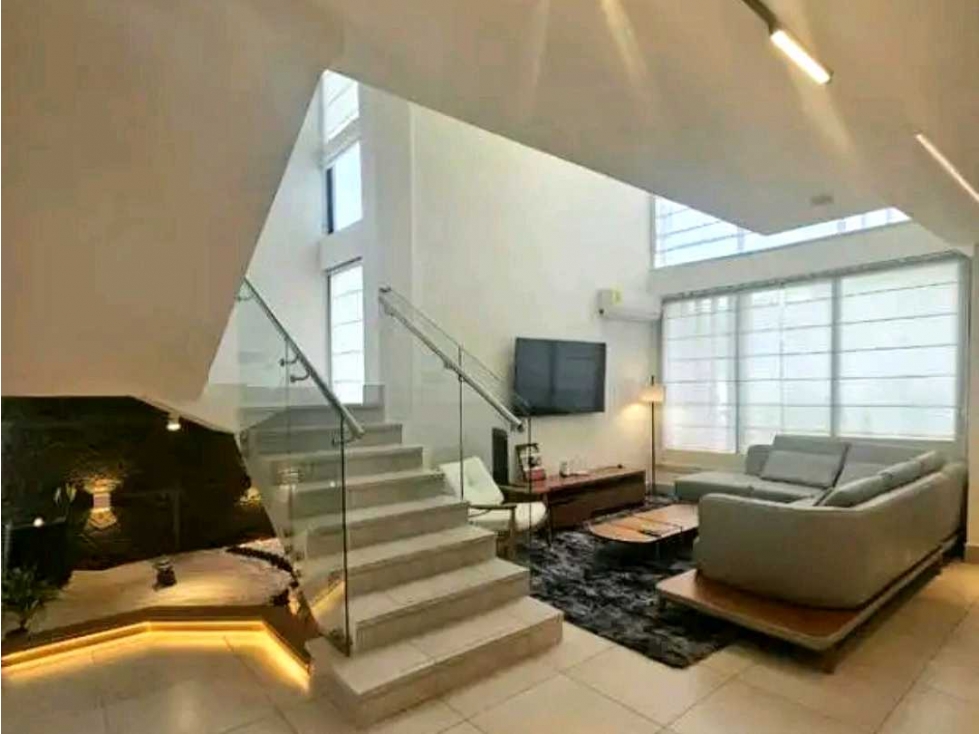 ALQUILER DE CASA EN GREEN CITY CERCA DE BRISAS DEL GOLF — foto 4