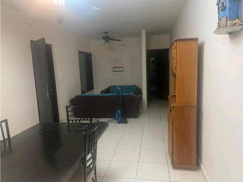 ALQUILER DE CASA EN LAS LOMAS AMOBLADA 3R