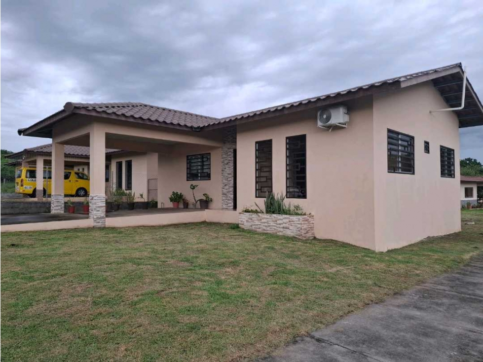 ALQUILER DE CASA EN MONTILLA
