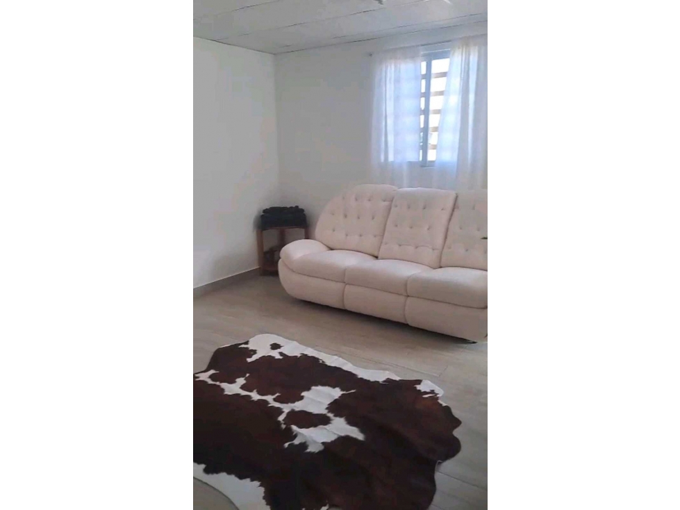 ALQUILER DE CASA SEMI AMOBLADA EN POTRERILLOS DE DOLEGA — foto 2