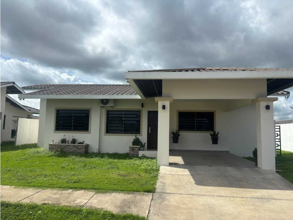 ALQUILER DE CASA EN SAN PABLO CON GARITA DE SEGURIDAD