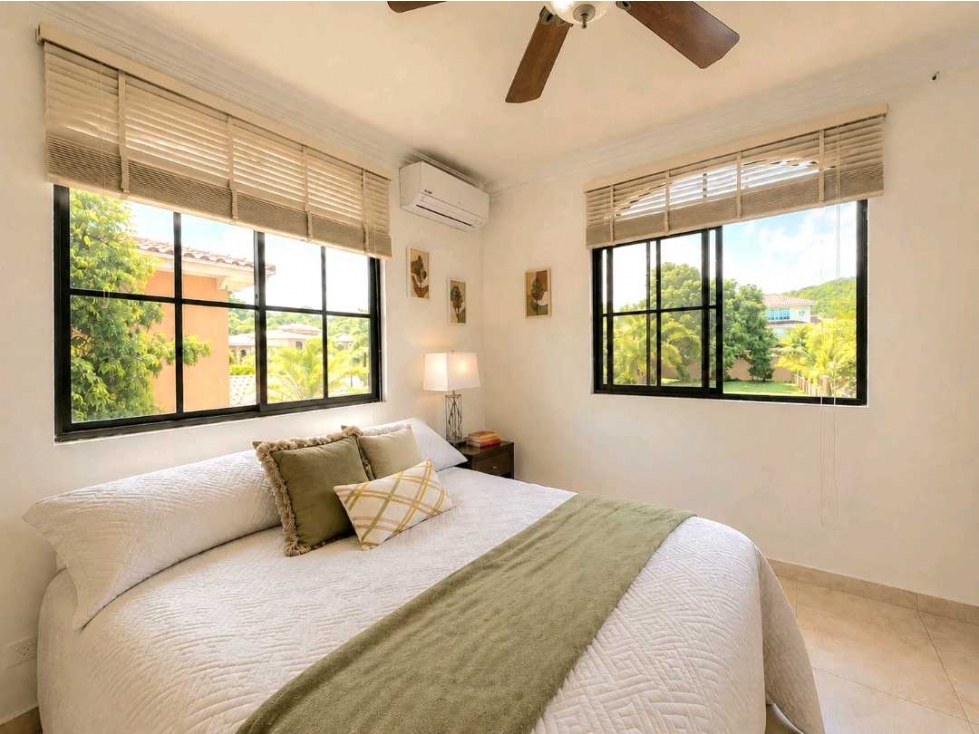 ALQUILER DE CASA EXCLUSIVA EN CLAYTON CON PISCINA PRIVADA — foto 5