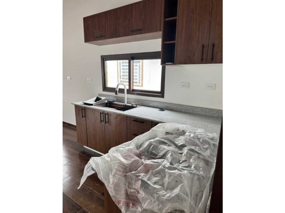 ALQUILER DE CASA NUEVA A EXTRENAR EN BOQUETE AMOBLADA O VACIA - 3