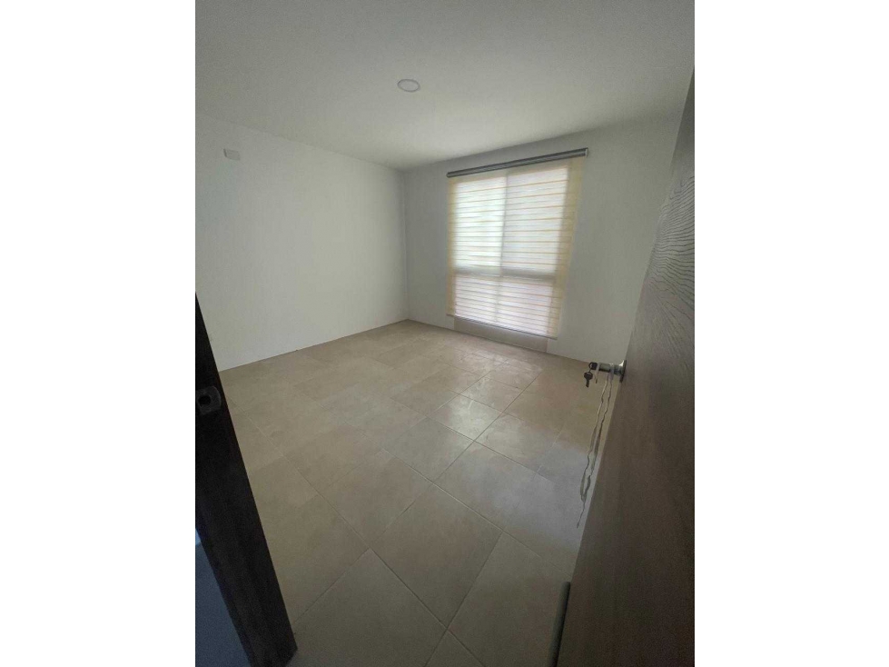 Alquiler de Casa UrbanizaciónLos Prados 2 — foto 4