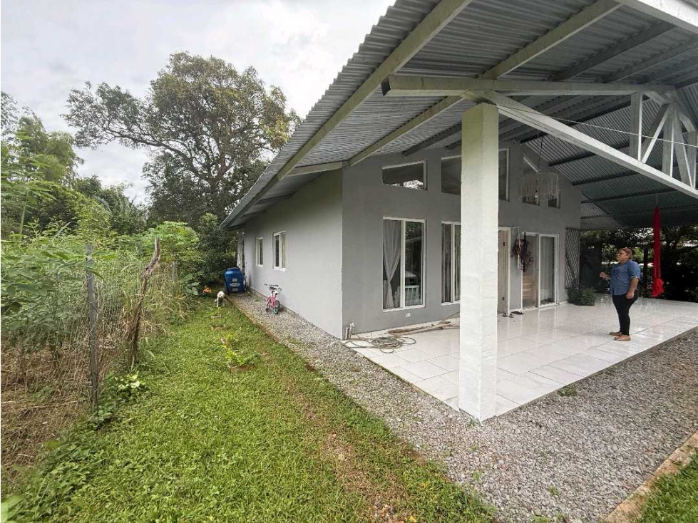 ALQUILER DE CASA EN DOLEGA 2 RIOS 3R CERCADA AMOBLADA - 6