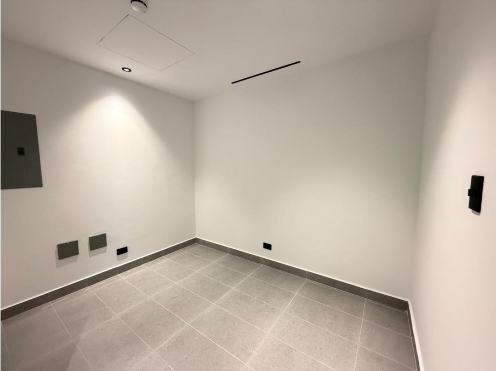 ALQUILER DE CONSULTORIO EN VÍA ESPAÑA - PH PARK SQUARE — foto 5