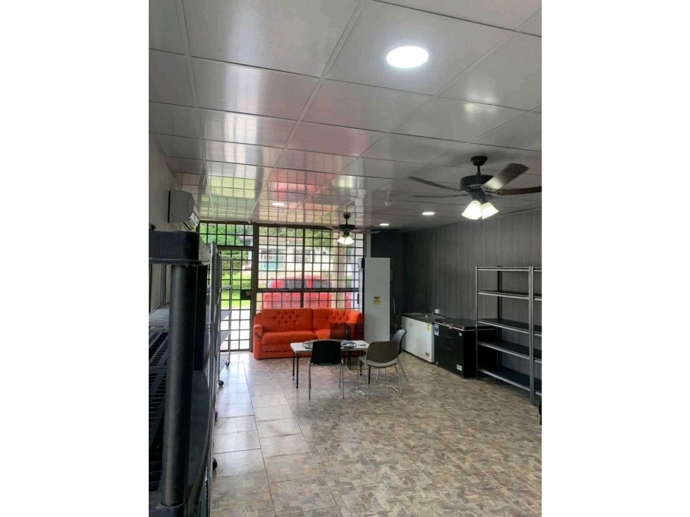 ALQUILER DE DOS LOCAL COMERCIAL EN DAVID. 20 Y 40 METROS - 3