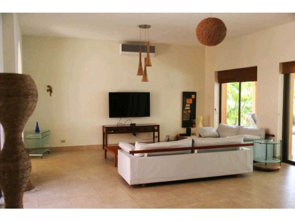 ALQUILER DE ESPECTACULAR CASA FRENTE PLAYA EN BUENAVENTURA - 5