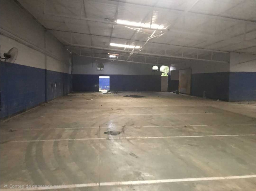 Alquiler de galera de 1450 mts en áreaindustrial de Los Angeles - 3