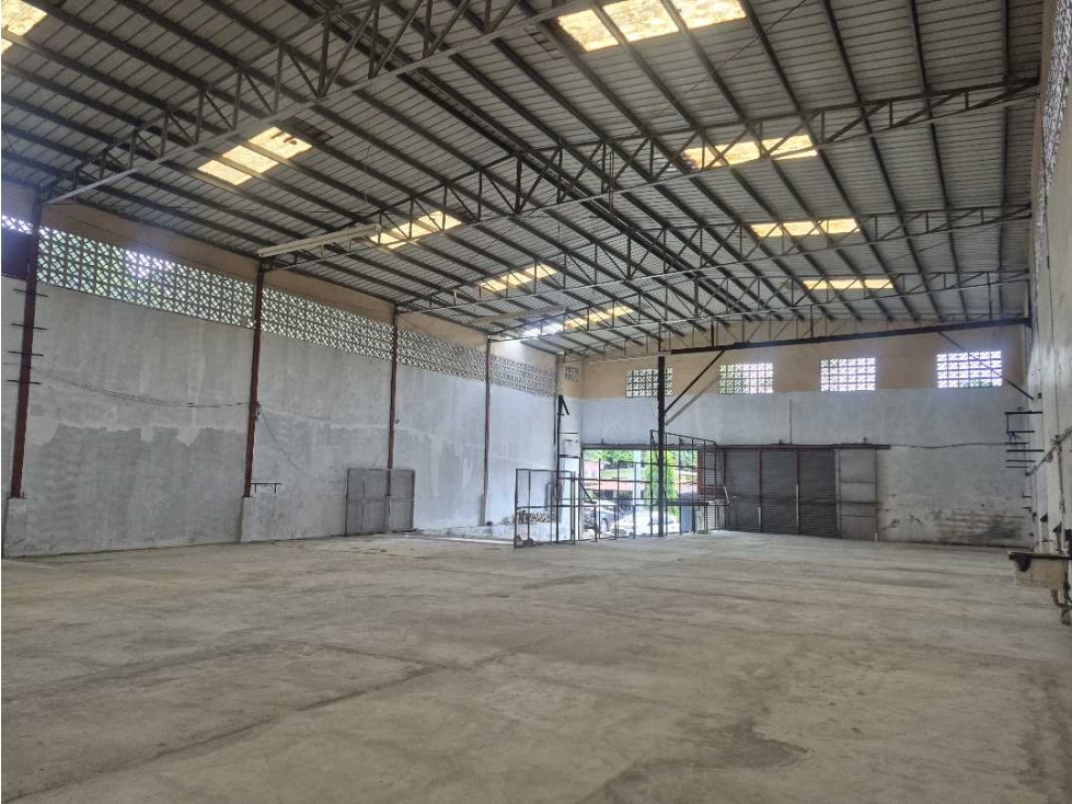 Alquiler de galera de 800 mts2 en Pueblo Nuevo — foto 5