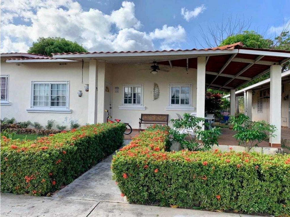 ALQUILER DE HERMOSA CASA EN LAS LAJAS CORONADO CON AREA SOCIAL — foto 5