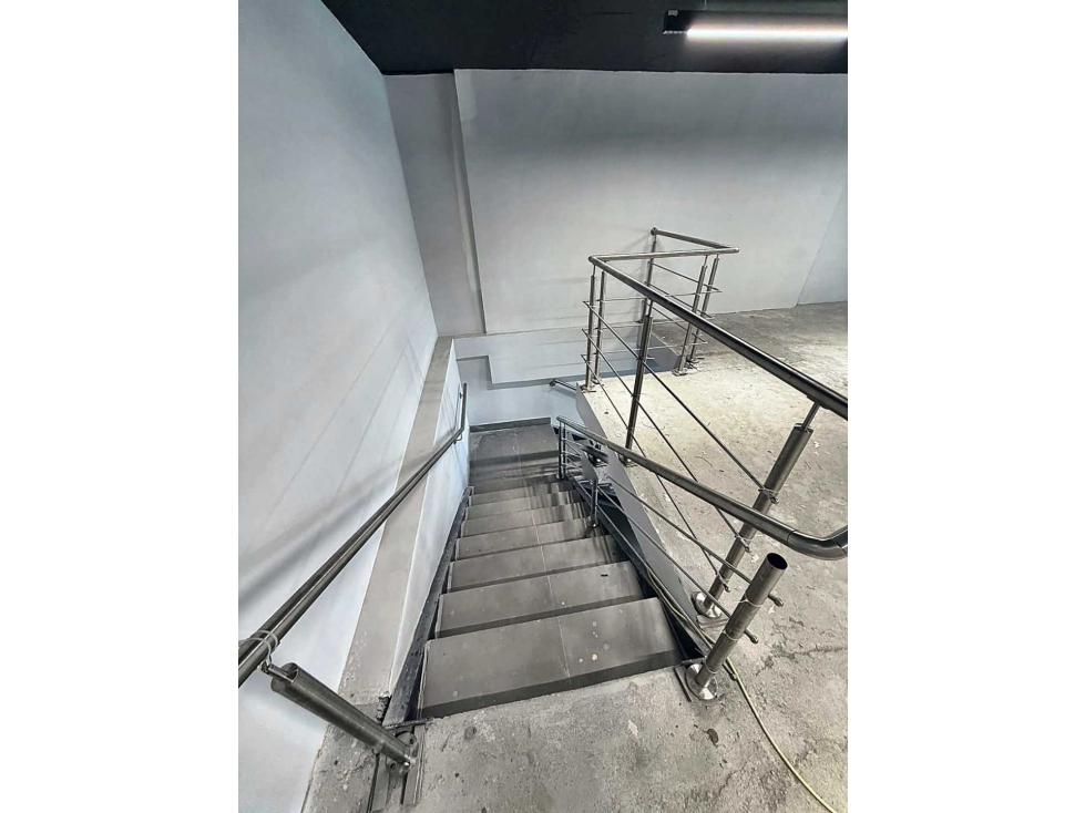 Alquiler de local a estrenar de 217 mts en Via Brasil/ City Plaza — foto 5
