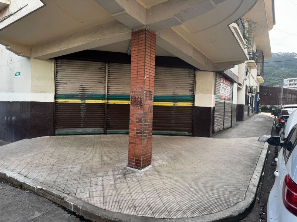 ALQUILER DE LOCAL COMERCIAL VACIO, EN LA CENTRAL