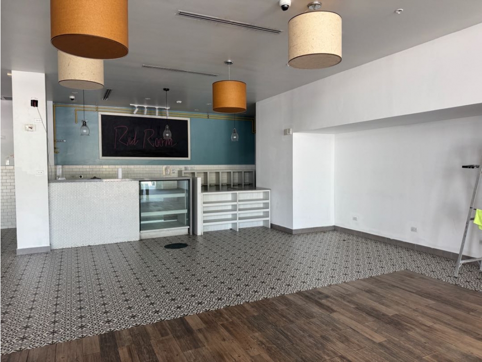 ALQUILER DE LOCAL COMERCIAL 453M2 EN OBARRIO AK — foto 4