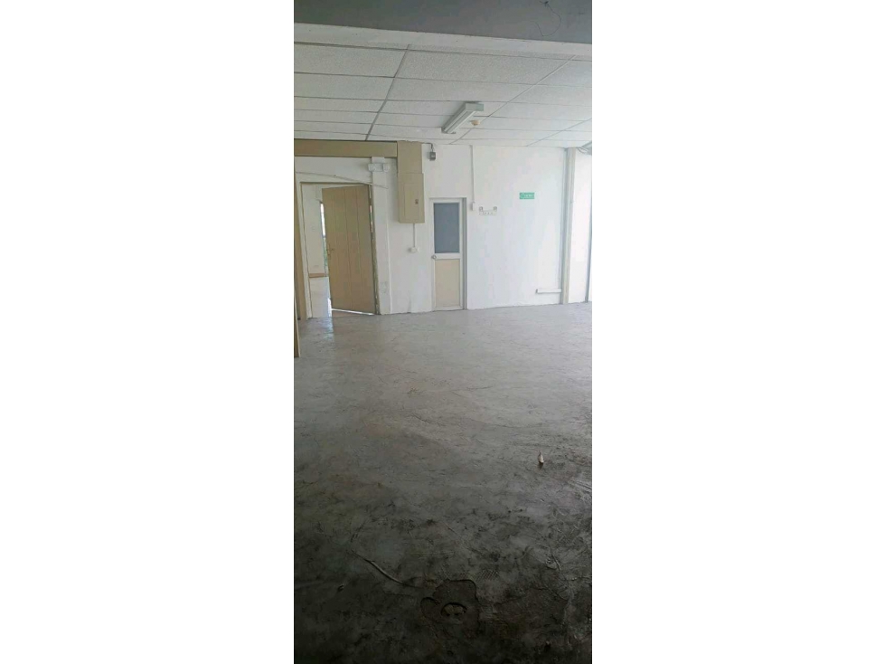 ALQUILER DE LOCAL COMERCIAL AV JUAN TANCA MARENGO