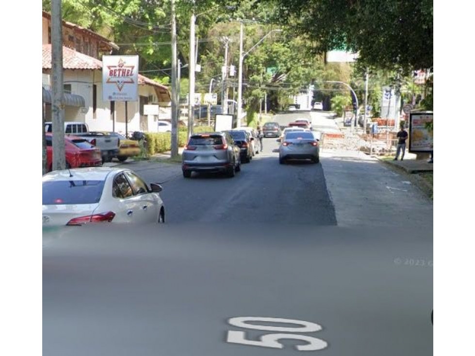 ALQUILER DE LOCAL COMERCIAL CALLE 50 PLAZA KORONI — foto 6
