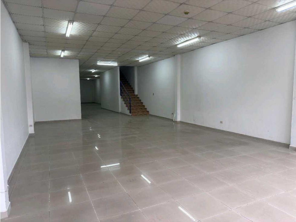 ALQUILER DE LOCAL COMERCIAL. EN DAVID 280 METROS