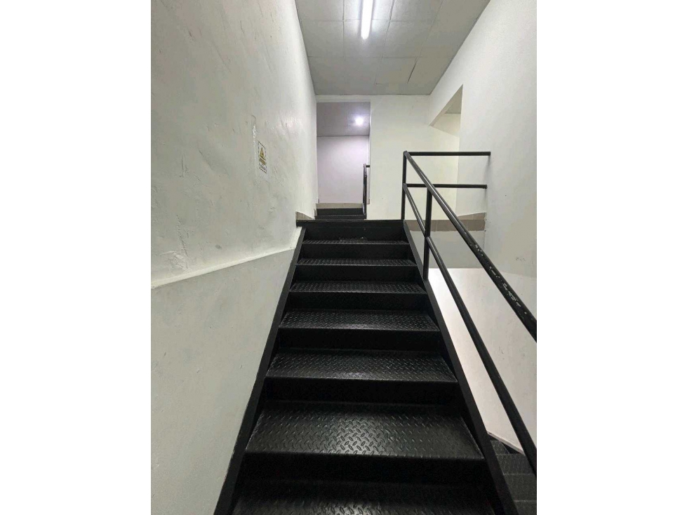 ALQUILER DE LOCAL COMERCIAL EN PH PLAZA LAS MAÑANITAS DE 53.97 M2 - 4