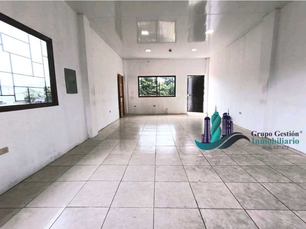 ALQUILER DE LOCAL COMERCIAL EN DOLEGUITA 350.00 - 3