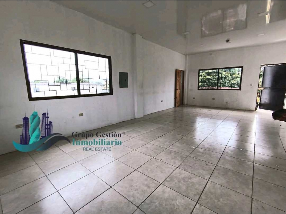 ALQUILER DE LOCAL COMERCIAL EN DOLEGUITA 350.00 - 6