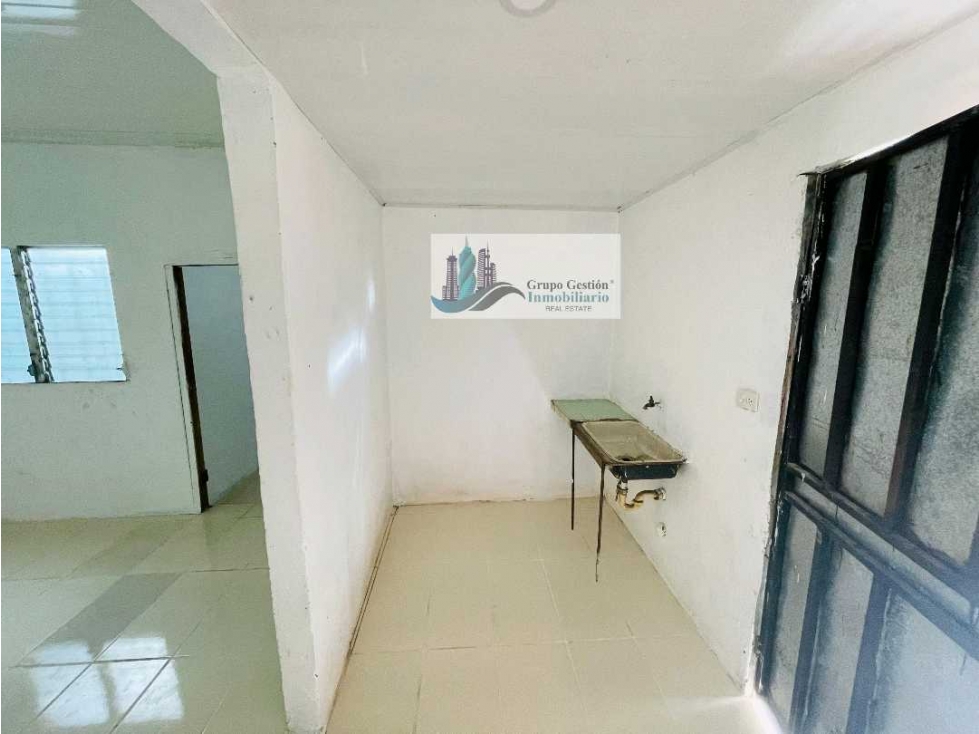 ALQUILER DE LOCAL COMERCIAL EN DAVID EN VIA TRANSITADA — foto 2