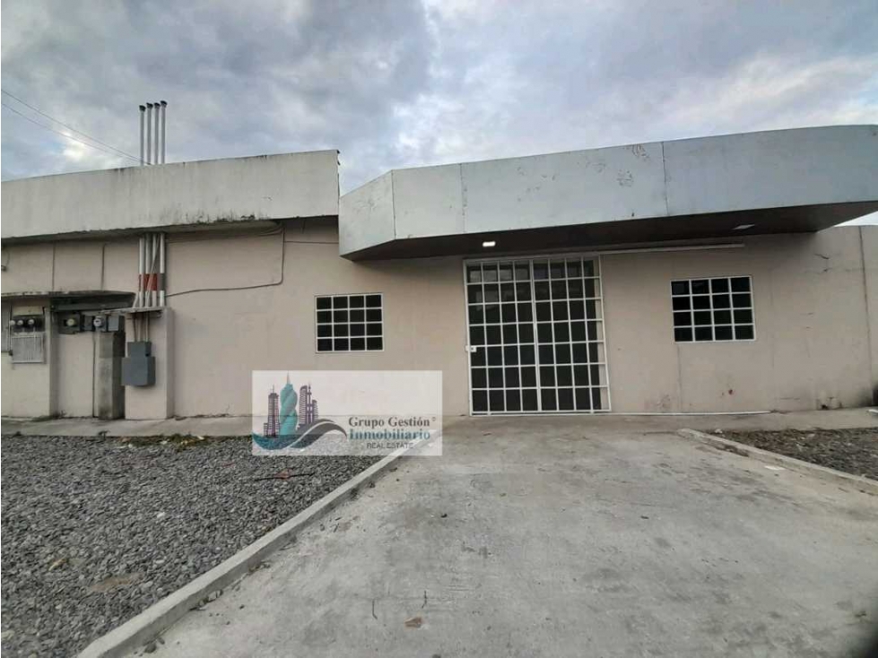 ALQUILER DE LOCAL COMERCIAL EN DAVID VIA INTERAMERICANA — foto 4