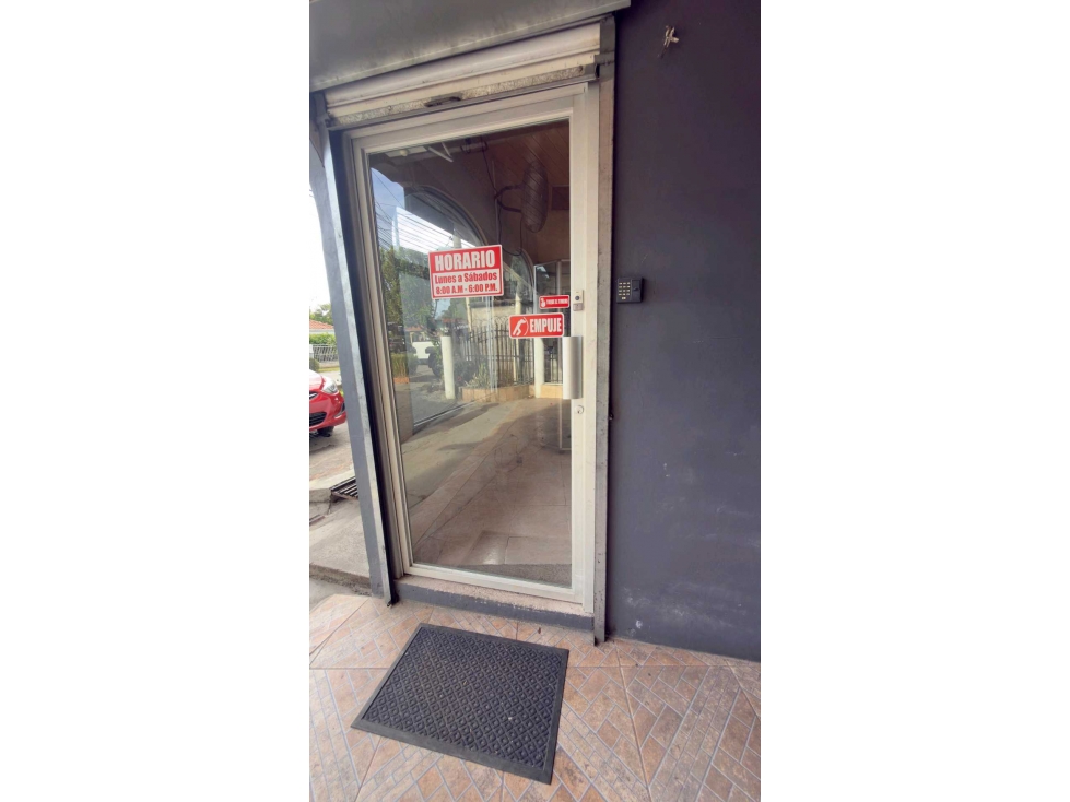 ALQUILER DE LOCAL COMERCIAL EN DAVID VIA PRINCIPAL BASIO — foto 2