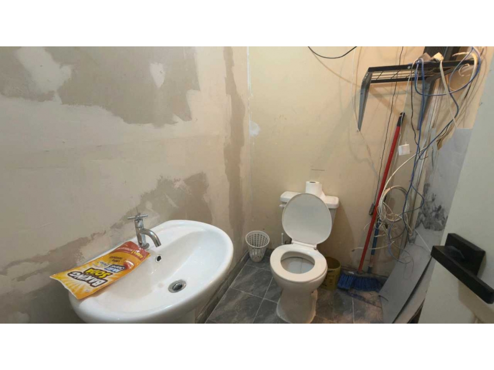 ALQUILER DE LOCAL COMERCIAL EN DAVID VIA PRINCIPAL BASIO — foto 4