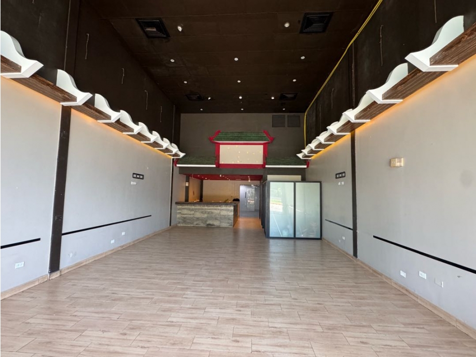 ALQUILER DE LOCAL COMERCIAL 177M2 EN OBARRIO AK