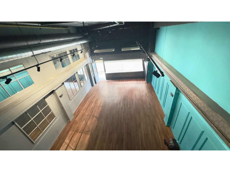 Alquiler de local comercial en Casco Antiguo — foto 4