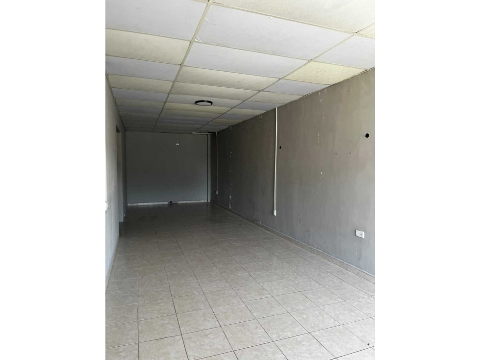 ALQUILER DE LOCAL COMERCIAL EN SAN MATEO 40METROS