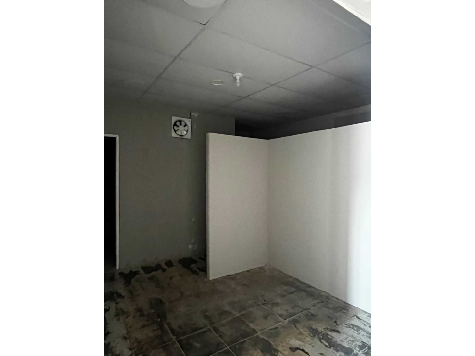 ALQUILER DE LOCAL COMERCIAL EN SAN MATEO 40METROS - 5