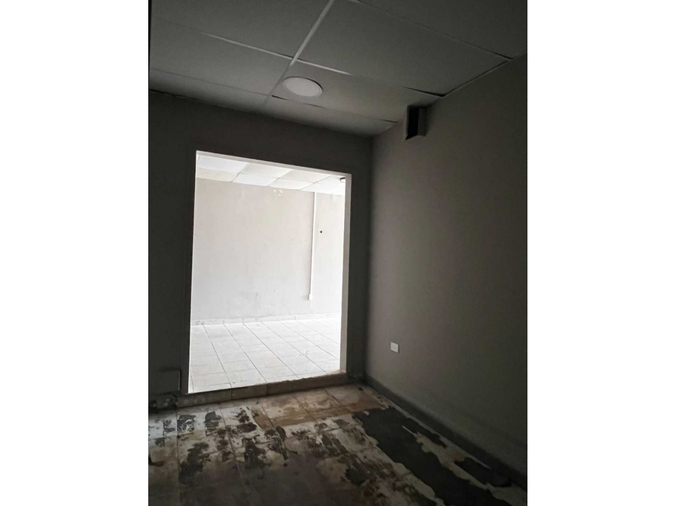 ALQUILER DE LOCAL COMERCIAL EN SAN MATEO 40METROS - 6