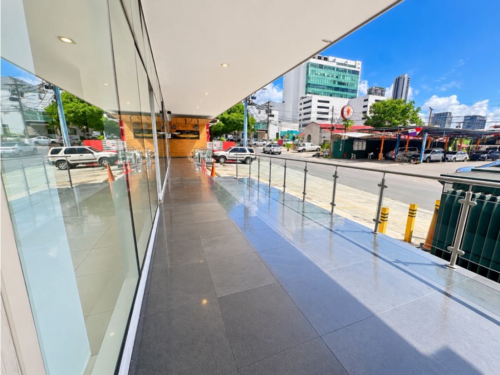 ALQUILER DE LOCAL COMERCIAL EN SAN FRANCISCO (DV) — foto 4