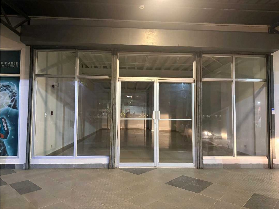 ALQUILER DE LOCAL COMERCIAL FRENTE A LA INTERAMERICANA