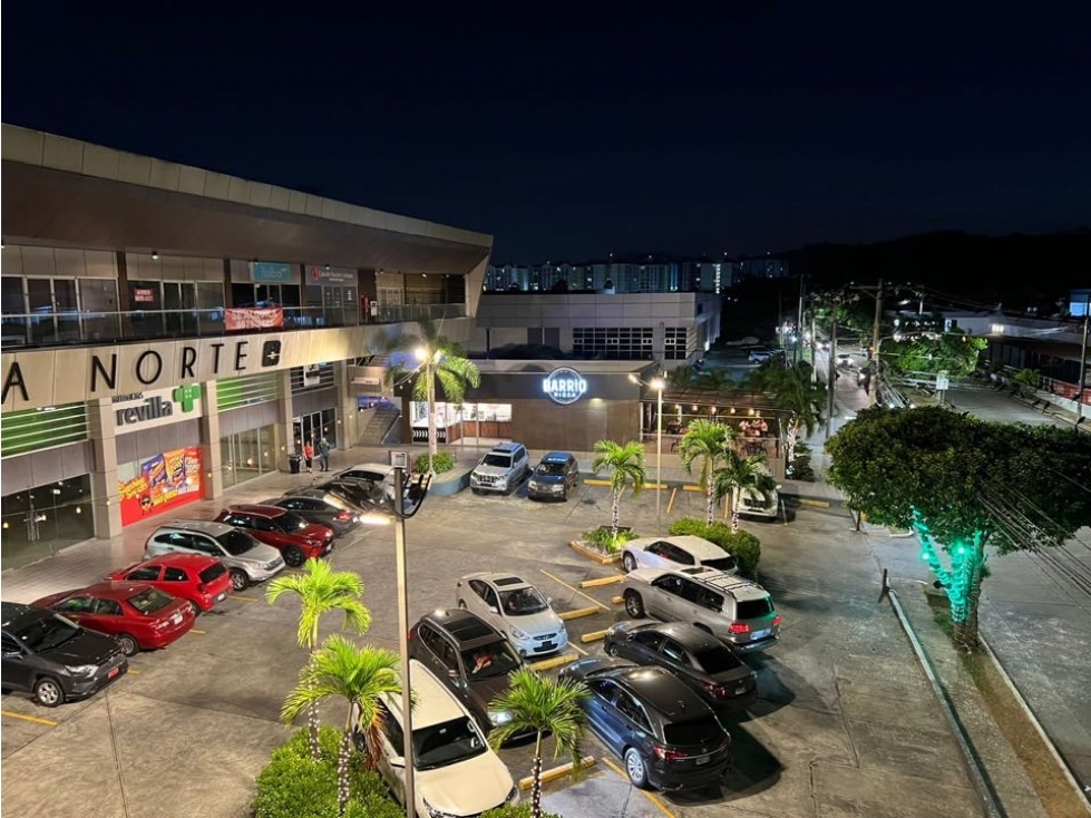 ALQUILER DE LOCAL COMERCIAL PLAZA NORTE ALTOS DE PANAMÁ - 2