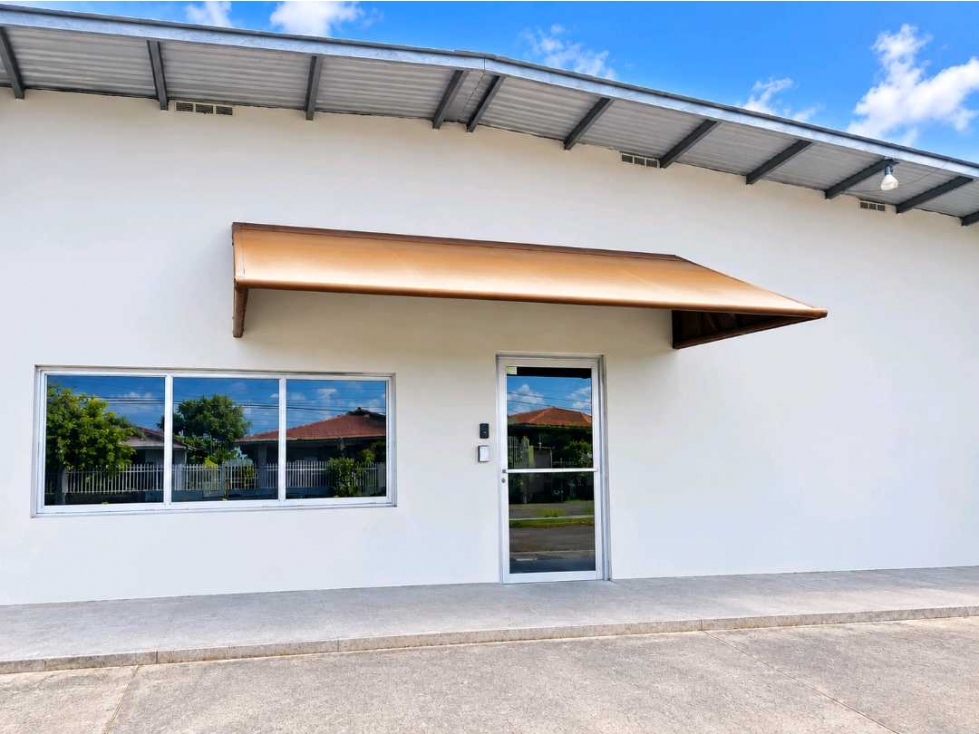 ALQUILER DE LOCAL COMERCIALEN DAVID 400 MTS2