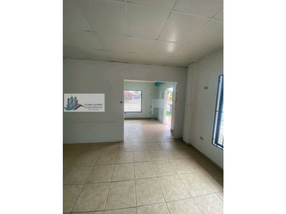 ALQUILER DE LOCAL COMERCIAL EN DAVID EN TODO EL CENTRO.