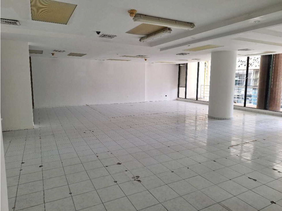 Alquiler de local de 240 mts en Calle 51 de Bella Vista — foto 6