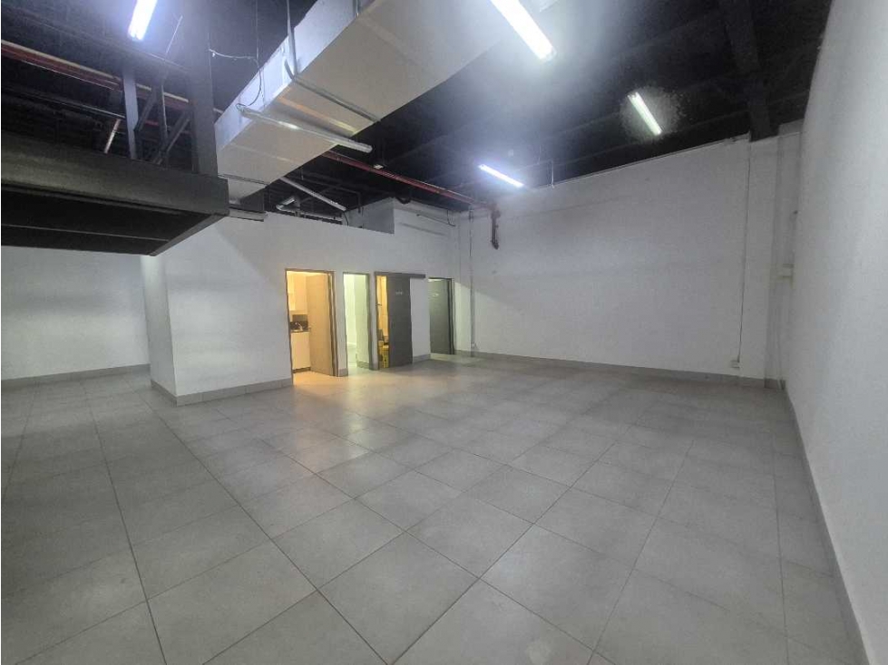 Alquiler de local de 398 mts en Llano Bonito/ Plaza Del Este Center — foto 5