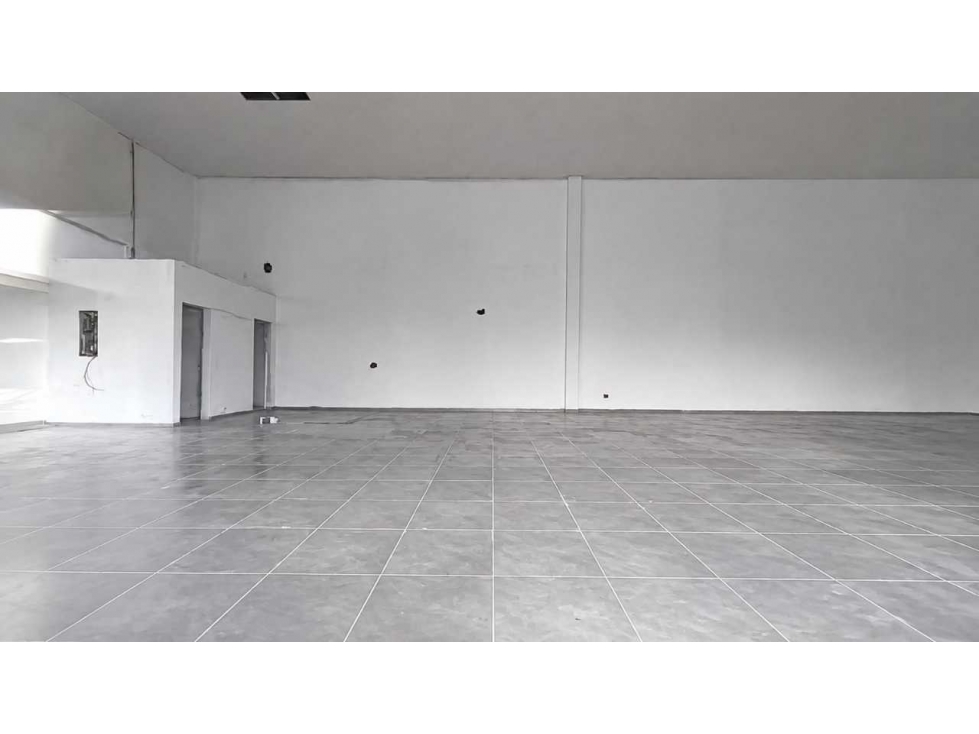 ALQUILER DE LOCAL EN ALGARROBOS 197,01 METROS
