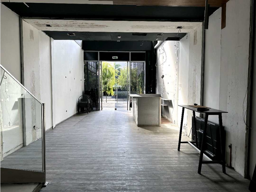 ALQUILER DE LOCAL EN CALLE URUGUAY INCLUYE MN, 145M2 — foto 2