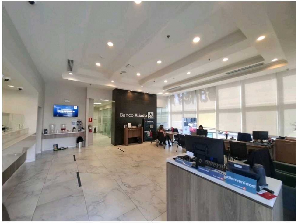ALQUILER DE LOCAL EN PLANTA BAJA TORRE OPTIMA 200m2 DISPO 01/06 JP — foto 2
