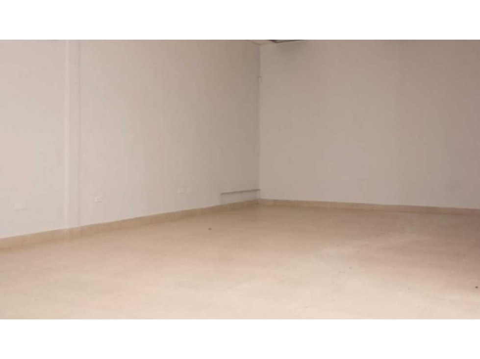 Alquiler de Ofi Bodega a nivel de piso y anden movil, Tocumen Cod-J067 - 4