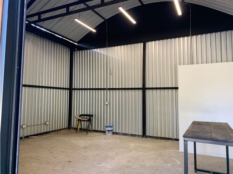Alquiler de ofi bodega en Llanogrande - 2