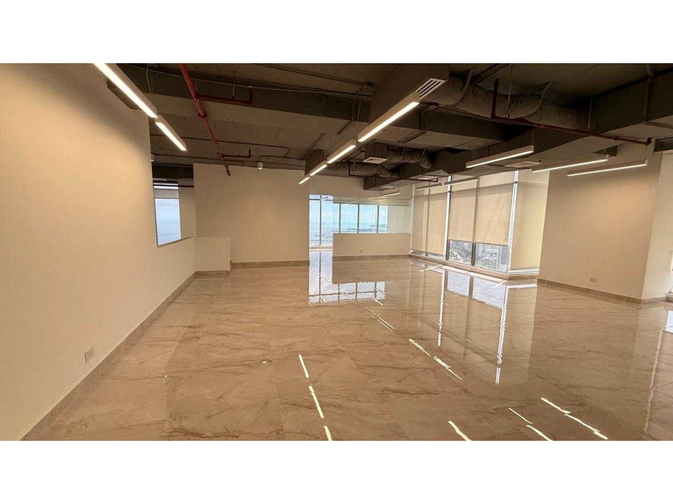 ALQUILER DE OFICINA AVENIDA BALBOA 210M2 TORRE BICSA NRR